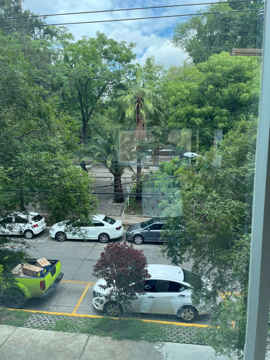 Oficina en renta en el corazón de Providencia